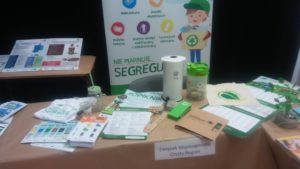 stoisko edukacyjne Czystego Regionu podczas Pierwszej Regionalnej Konferencji Edukacyjnej dla samorządów