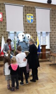 Rozdanie nagród w konkursie "Pory roku z Muchą Odpaduchą w tle"