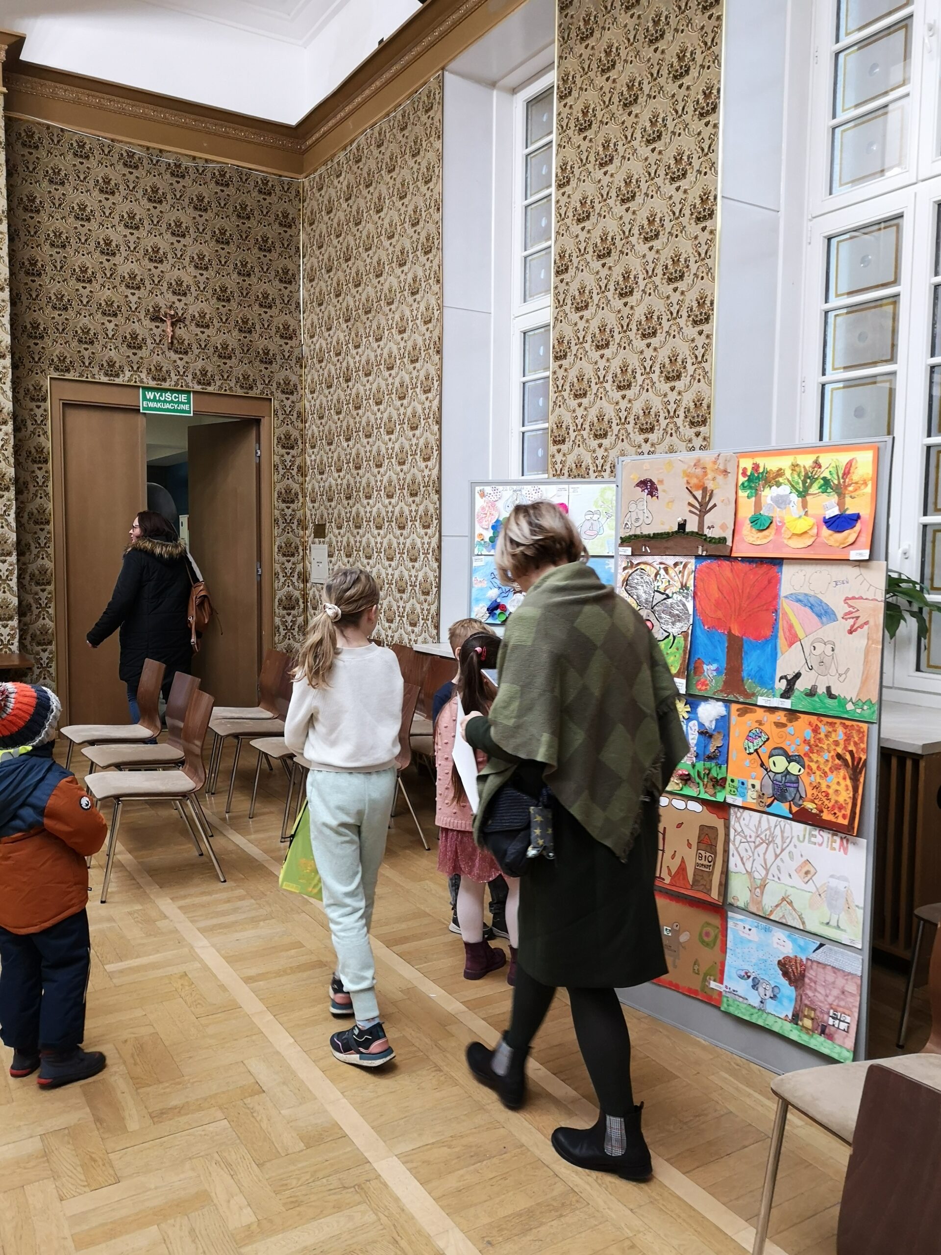 Rozdanie nagród w konkursie "Pory roku z Muchą Odpaduchą w tle"